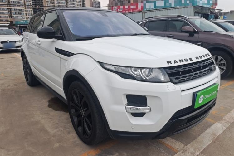 Used Land Rover Range Evoque 2015 2.0T Five-Door Enjoyment Edition Front Right 45 Deg