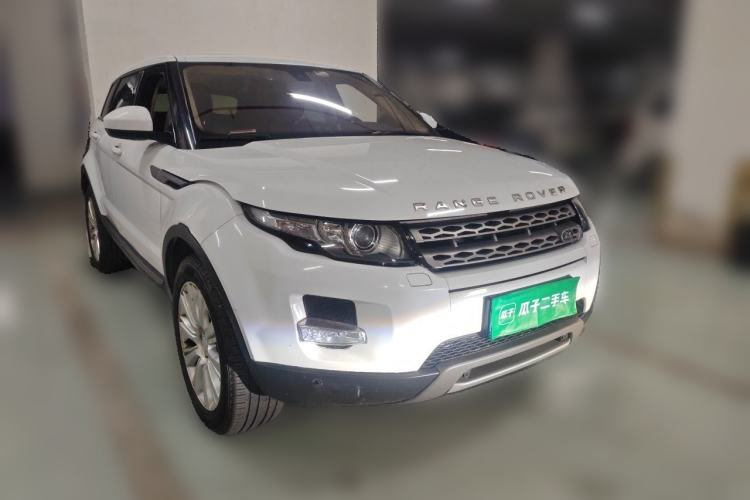 Used Land Rover Range Evoque 2015 2.0T Five-Door Zhiyao Edition Front Right 45 Deg