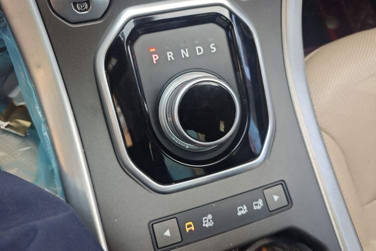 Used Land Rover Range Evoque 2015 2.0T Five-Door Enjoyment Edition Gear Lever