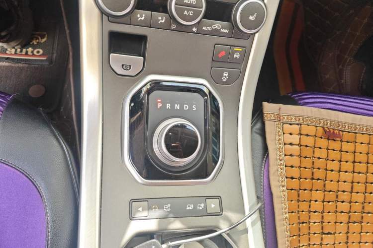 Used Land Rover Range Evoque 2015 2.0T Five-Door Fashion Edition Gear Lever
