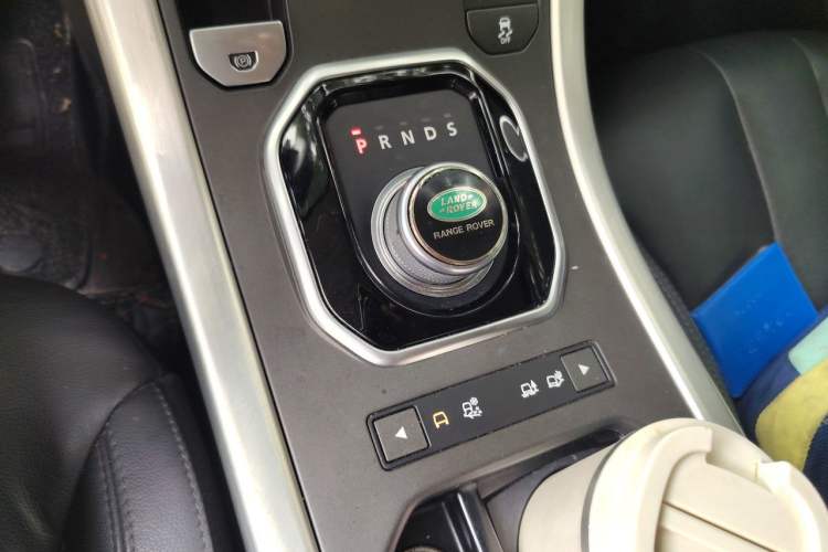 Used Land Rover Range Evoque 2015 2.0T Five-Door Fashion Edition Gear Lever