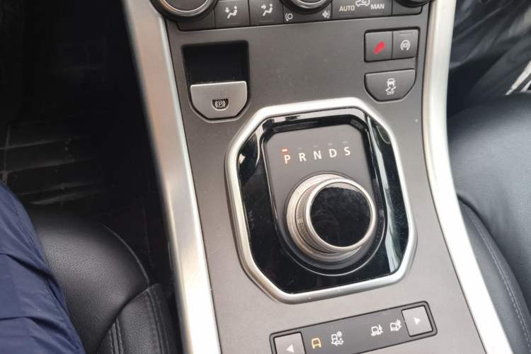 Used Land Rover Range Evoque 2015 2.0T Five-Door Fashion Edition Gear Lever