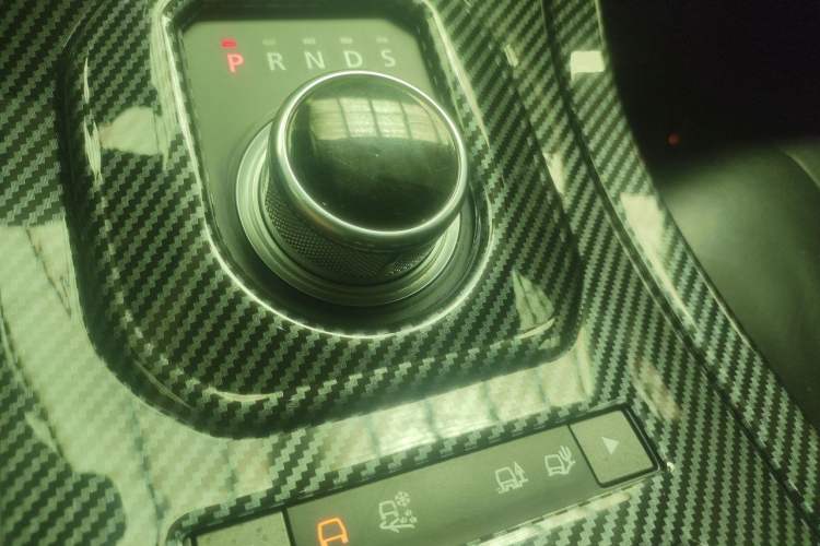 Used Land Rover Range Evoque 2015 2.0T Five-Door Fashion Edition Gear Lever