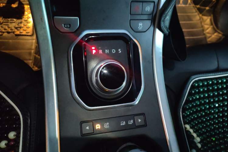 Used Land Rover Range Evoque 2015 2.0T Five-Door Fashion Edition Gear Lever