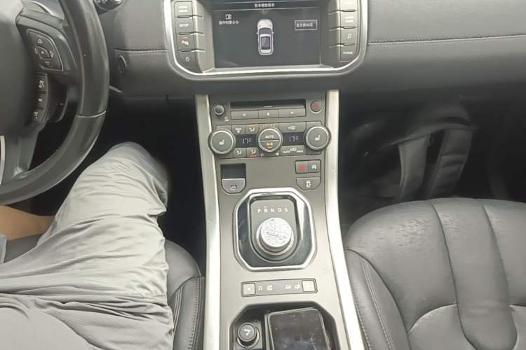 Used Land Rover Range Evoque 2015 2.0T Five-Door Fashion Edition Gear Lever