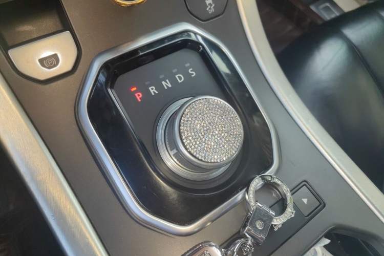 Used Land Rover Range Evoque 2015 2.0T Five-Door Fashion Edition Gear Lever