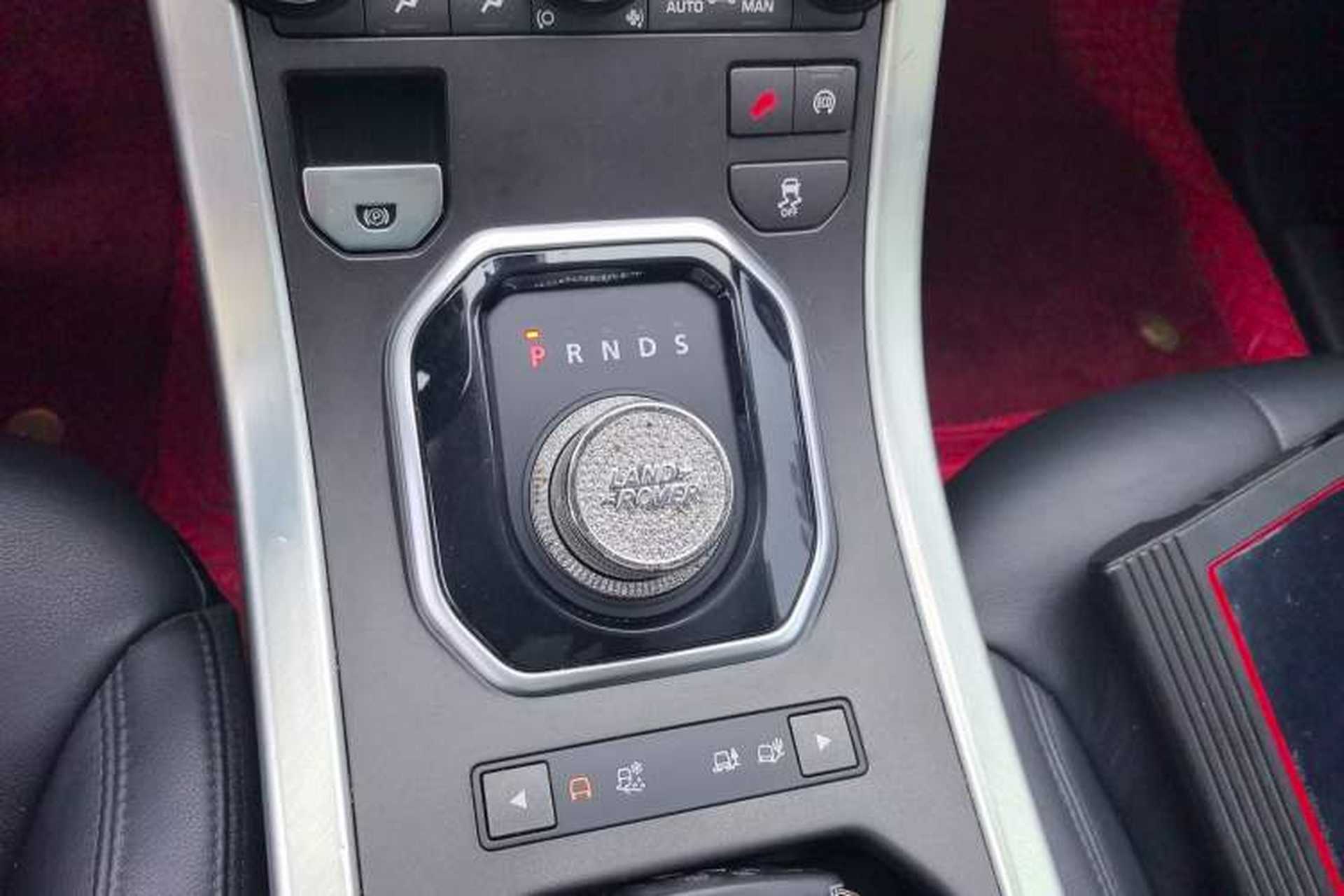 Used Land Rover Range Evoque 2015 2.0T Five-Door Zhiyao Edition Gear Lever