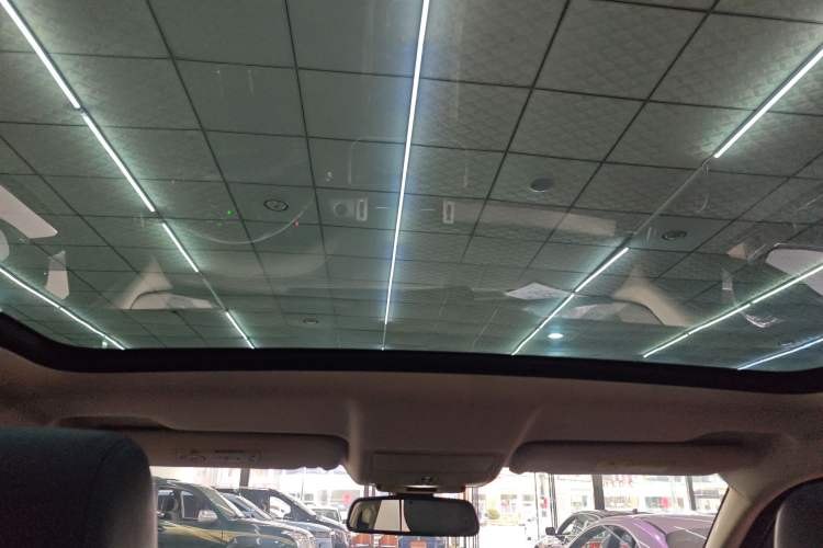 Used Land Rover Range Evoque 2015 2.0T Five-Door Zhiyao Edition Headliner