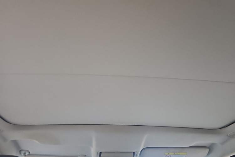 Used Land Rover Range Evoque 2015 2.0T Five-Door Zhiyao Edition Headliner