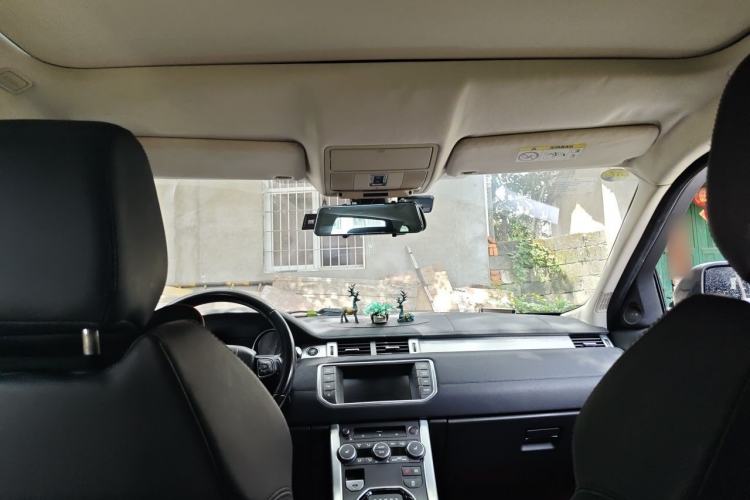 Used Land Rover Range Evoque 2015 2.0T 5-Door Luxury Edition Headliner