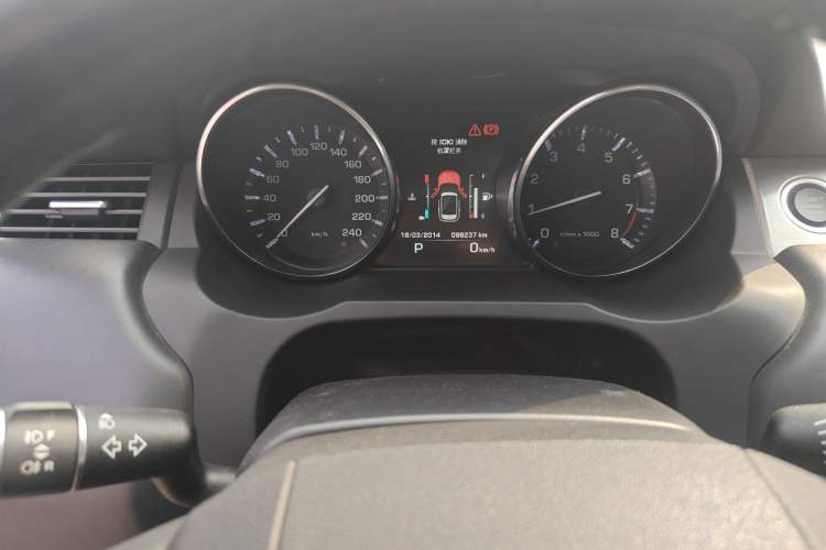Used Land Rover Range Evoque 2015 2.0T 5-Door Ignite Edition Instrument Cluster