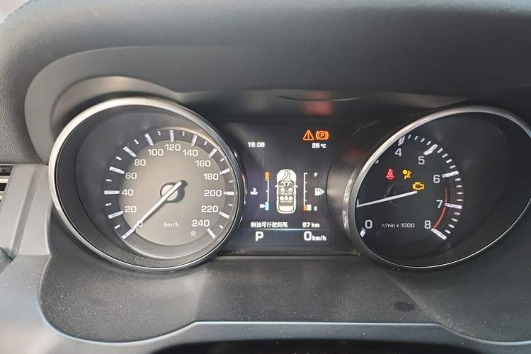 Used Land Rover Range Evoque 2015 2.0T Five-Door Sporty Edition Instrument Cluster