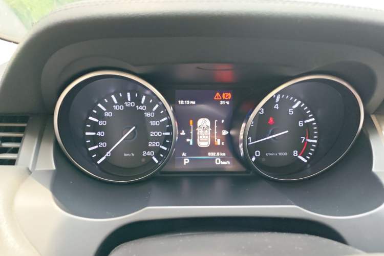 Used Land Rover Range Evoque 2015 2.0T Five-Door Zhiyao Edition Instrument Cluster