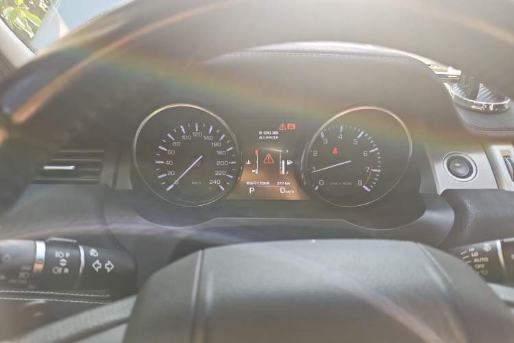 Used Land Rover Range Evoque 2015 2.0T Five-Door Sporty Edition Instrument Cluster