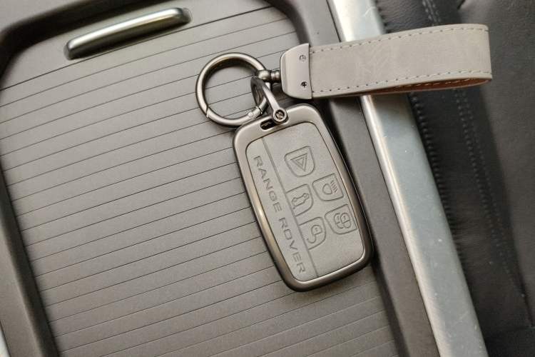 Used Land Rover Range Evoque 2015 2.0T Five-Door Zhiyao Edition Interior 1