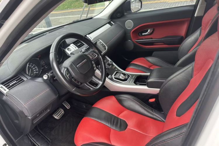 Used Land Rover Range Evoque 2015 2.0T 5-Door Ignite Edition Interior 3
