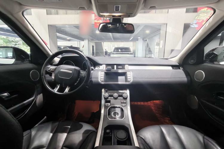 Used Land Rover Range Evoque 2015 2.0T Five-Door Zhiyao Edition Interior 3