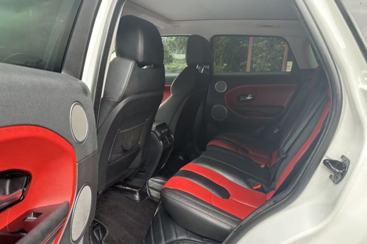 Used Land Rover Range Evoque 2015 2.0T 5-Door Ignite Edition Interior 4