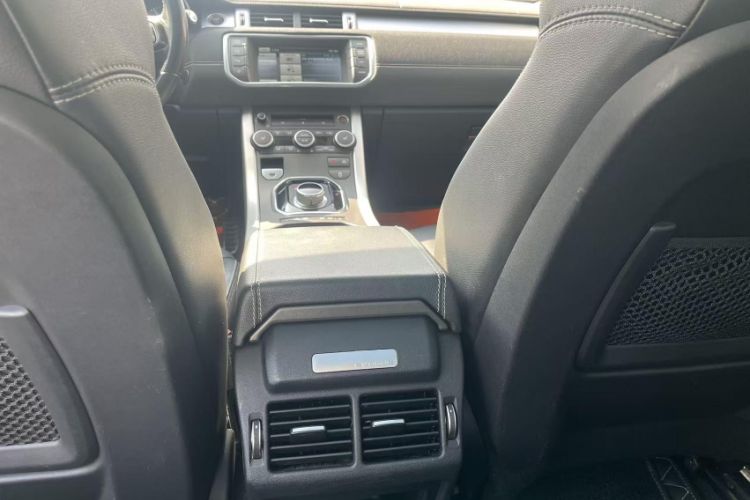 Used Land Rover Range Evoque 2015 2.0T Five-Door Sporty Edition Interior 7