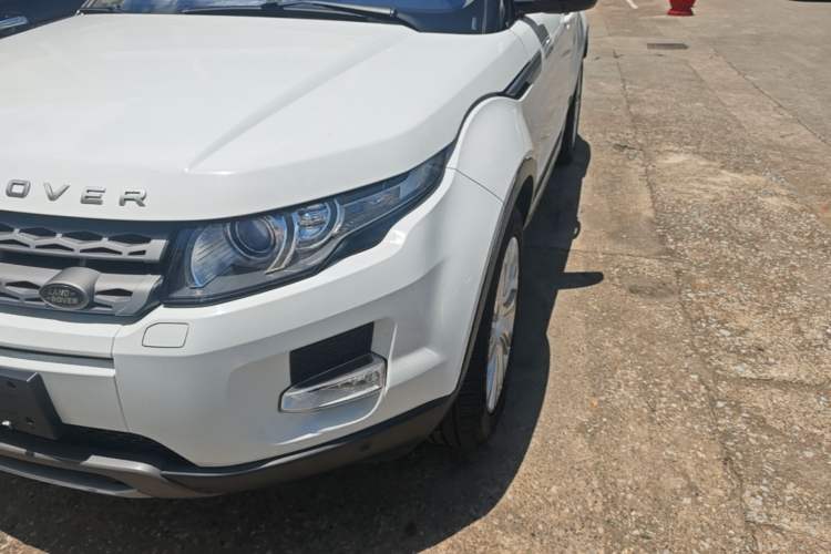 Used Land Rover Range Evoque 2015 2.0T Five-Door Zhiyao Edition Left Front Headlight
