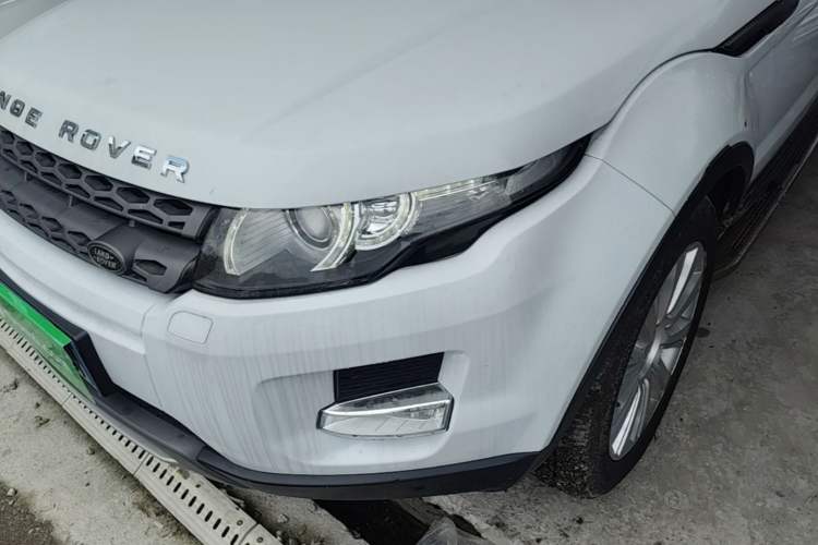 Used Land Rover Range Evoque 2015 2.0T Five-Door Zhiyao Edition Left Front Headlight