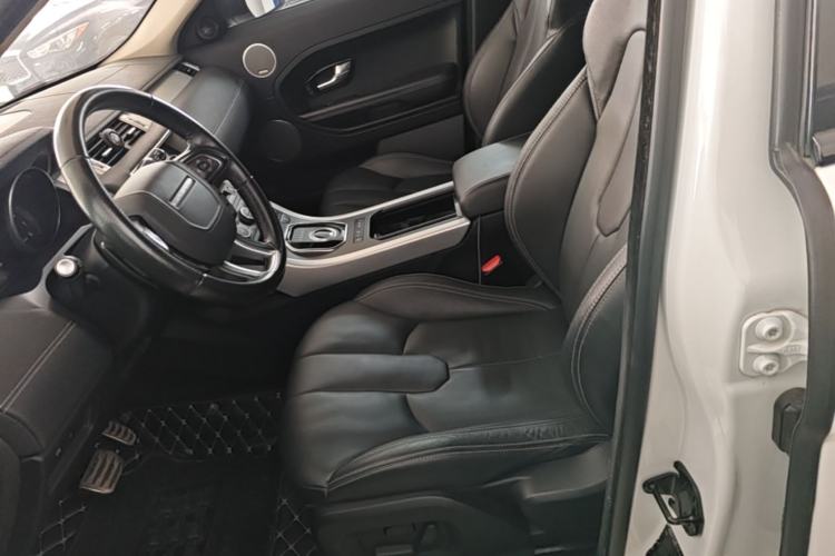 Used Land Rover Range Evoque 2015 2.0T Five-Door Sporty Edition Left Front Seat