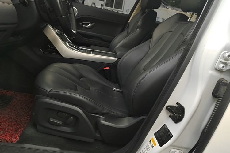 Used Land Rover Range Evoque 2015 2.0T Five-Door Zhiyao Edition Left Front Seat