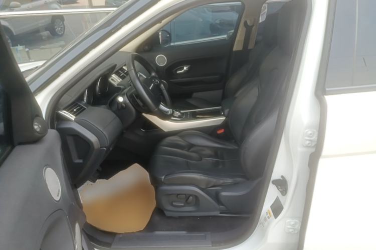 Used Land Rover Range Evoque 2015 2.0T Five-Door Zhiyao Edition Left Front Seat