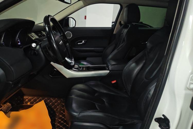 Used Land Rover Range Evoque 2015 2.0T Five-Door Zhiyao Edition Left Front Seat