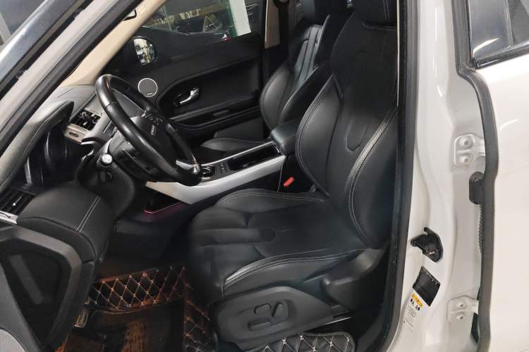 Used Land Rover Range Evoque 2015 2.0T Five-Door Sporty Edition Left Front Seat