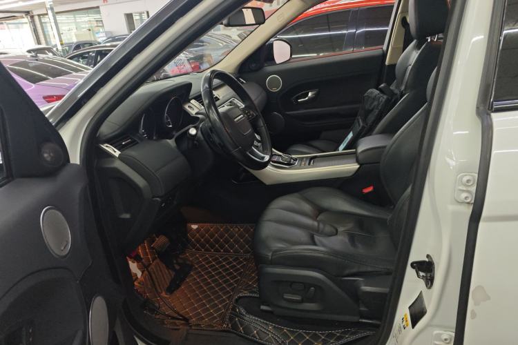 Used Land Rover Range Evoque 2015 2.0T Five-Door Zhiyao Edition Left Front Seat
