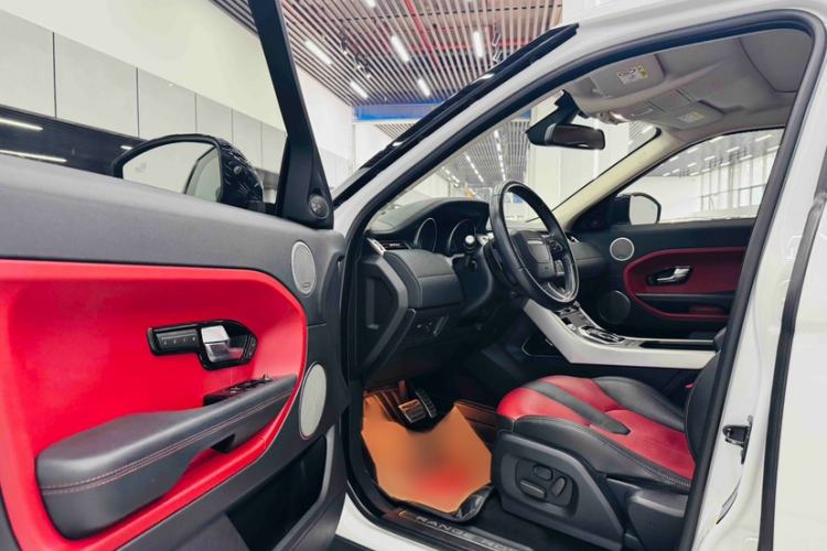 Used Land Rover Range Evoque 2015 2.0T Five-Door Sporty Edition Left Front Seat