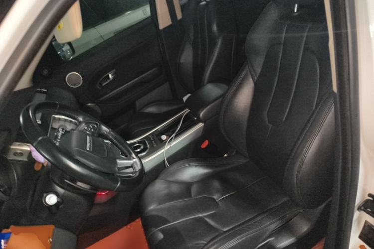 Used Land Rover Range Evoque 2015 2.0T Five-Door Zhiyao Edition Left Front Seat