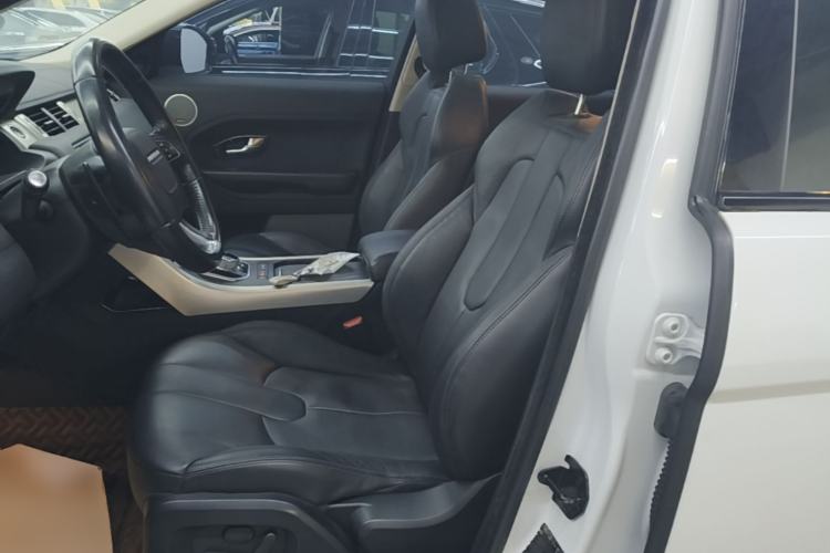 Used Land Rover Range Evoque 2015 2.0T Five-Door Zhiyao Edition Left Front Seat