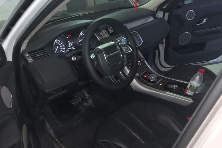Used Land Rover Range Evoque 2015 2.0T Five-Door Fashion Edition Left Front Seat
