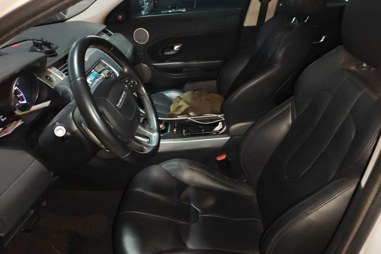 Used Land Rover Range Evoque 2015 2.0T Five-Door Zhiyao Edition Left Front Seat