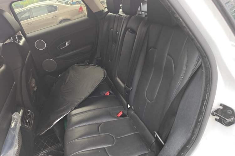 Used Land Rover Range Evoque 2015 2.0T Five-Door Fashion Edition Left Rear Seat