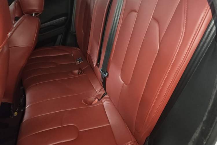 Used Land Rover Range Evoque 2015 2.0T 5-Door Ignite Edition Left Rear Seat