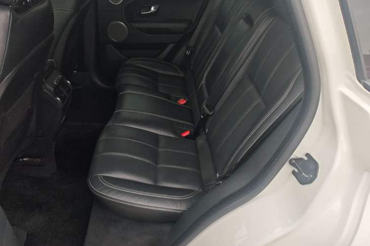 Used Land Rover Range Evoque 2015 2.0T Five-Door Enjoyment Edition Left Rear Seat
