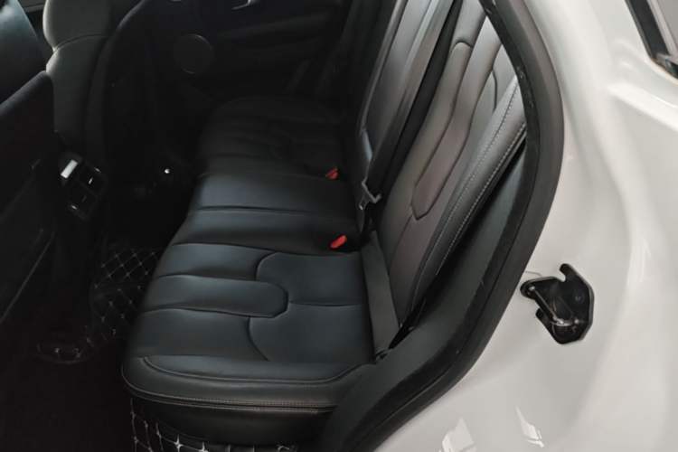 Used Land Rover Range Evoque 2015 2.0T Five-Door Sporty Edition Left Rear Seat