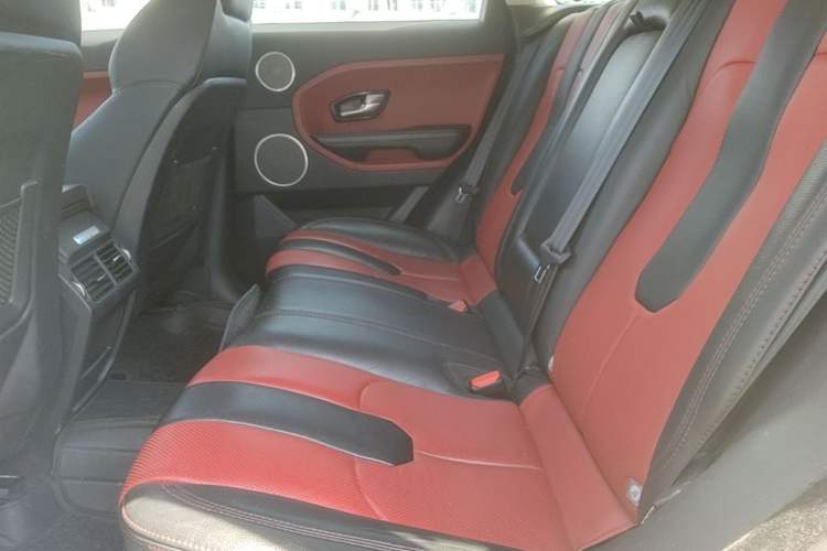 Used Land Rover Range Evoque 2015 2.0T NW8 Brit Limited Edition Left Rear Seat
