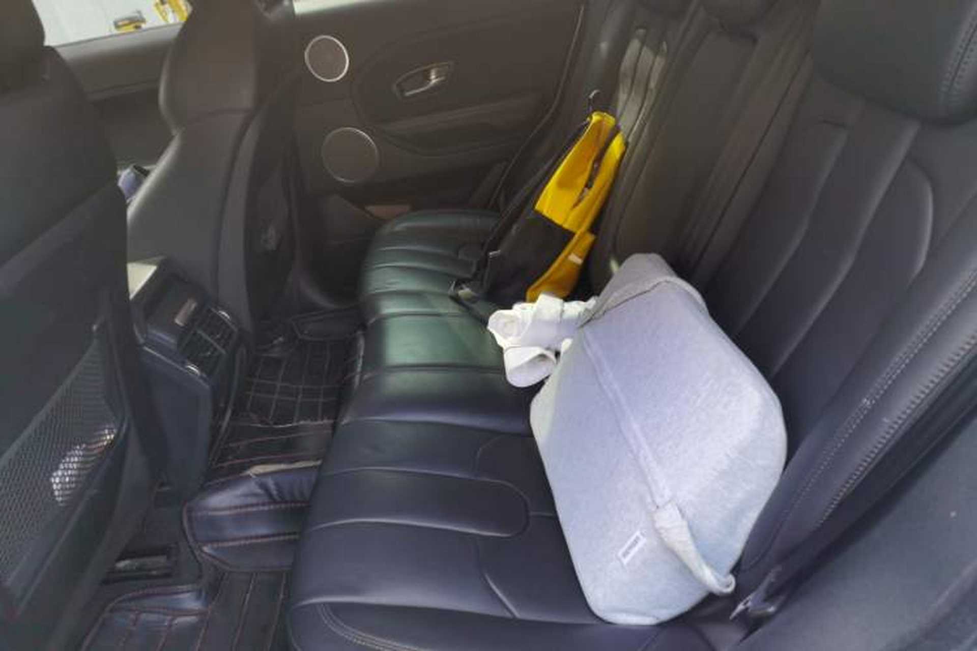 Used Land Rover Range Evoque 2015 2.0T Five-Door Zhiyao Edition Left Rear Seat