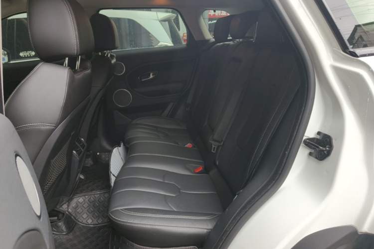 Used Land Rover Range Evoque 2015 2.0T Five-Door Sporty Edition Left Rear Seat