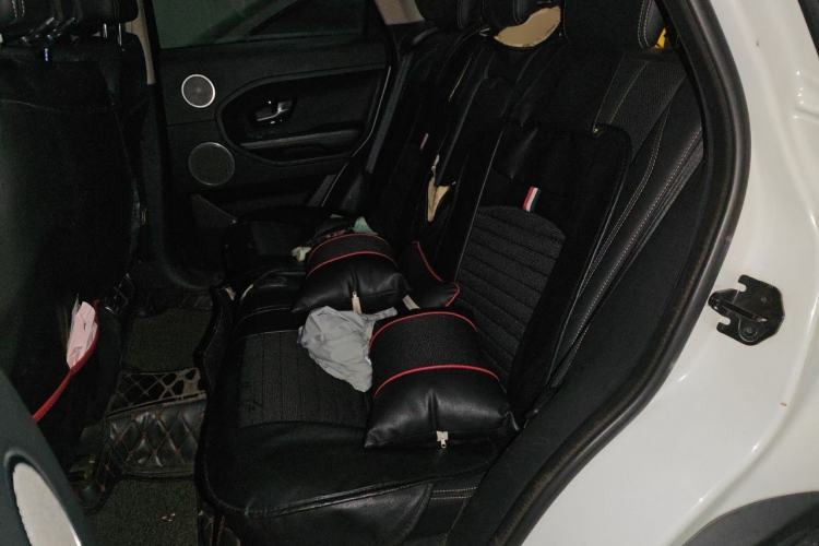 Used Land Rover Range Evoque 2015 2.0T Five-Door Enjoyment Edition Left Rear Seat