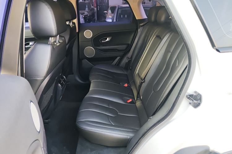 Used Land Rover Range Evoque 2015 2.0T Five-Door Fashion Edition Left Rear Seat
