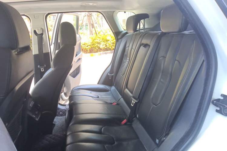 Used Land Rover Range Evoque 2015 2.0T 5-Door Ignite Edition Left Rear Seat