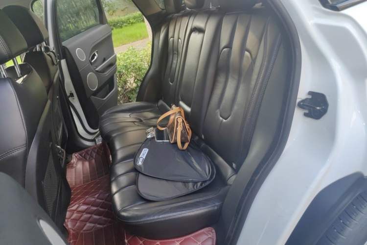 Used Land Rover Range Evoque 2015 2.0T Five-Door Fashion Edition Left Rear Seat