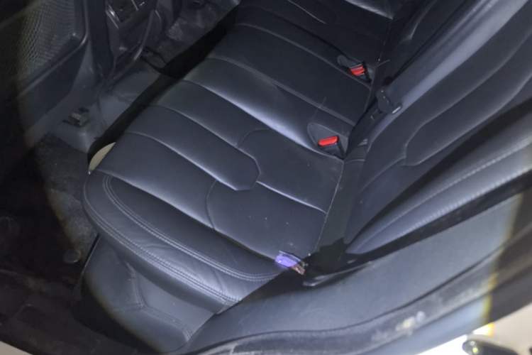Used Land Rover Range Evoque 2015 2.0T Five-Door Fashion Edition Left Rear Seat