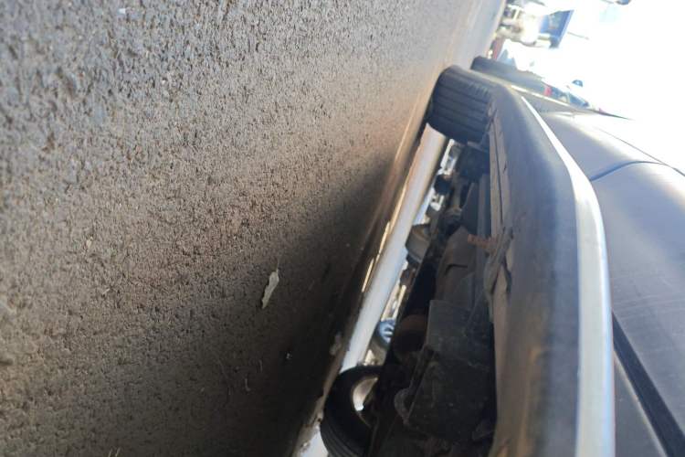 Used Land Rover Range Evoque 2015 2.0T Five-Door Fashion Edition Left Side Sill