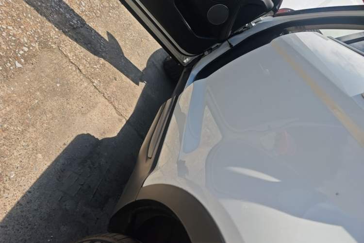 Used Land Rover Range Evoque 2015 2.0T Five-Door Zhiyao Edition Left Side Sill